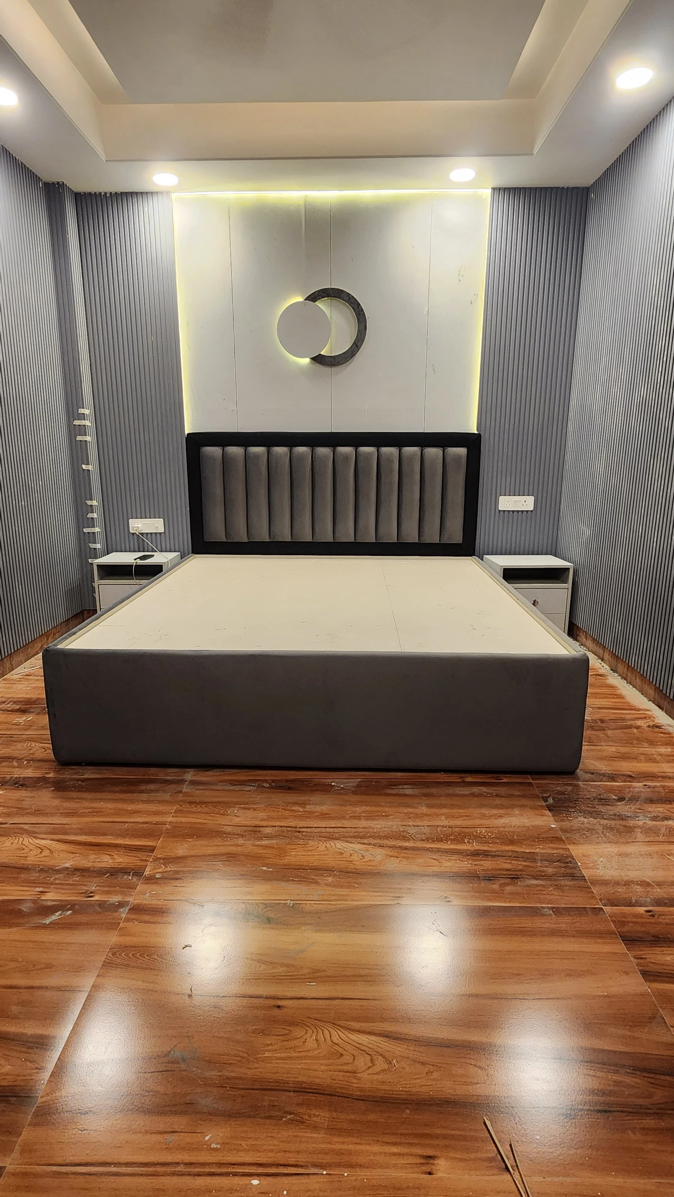 Interiors Enclave - bed